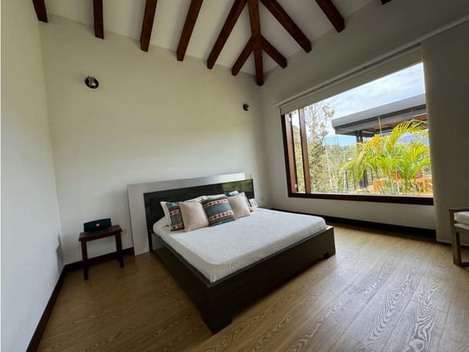 Casa de 4 alcobas en venta en Puente Pelaez, El Retiro, 380 m² · foto 16 de 22