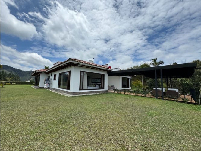 Casa de 4 alcobas en venta en Puente Pelaez, El Retiro, 380 m² · foto 20 de 22