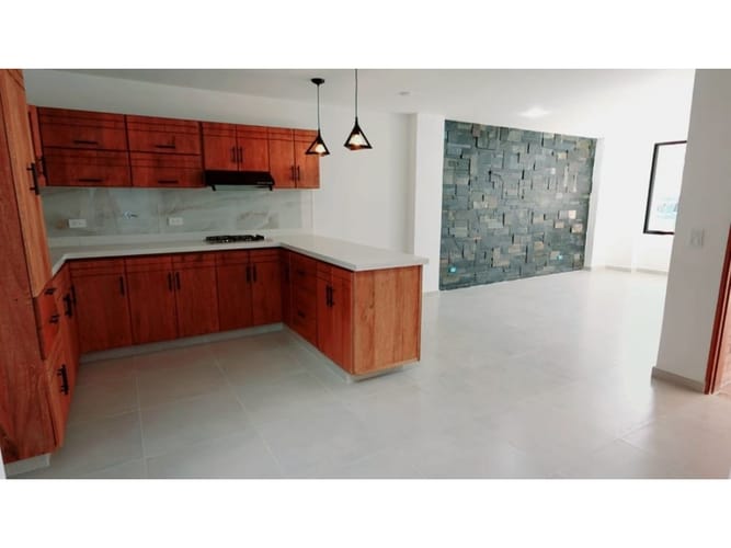 Casa de 3 alcobas en venta en La Ceja, 128 m² · foto 3 de 15