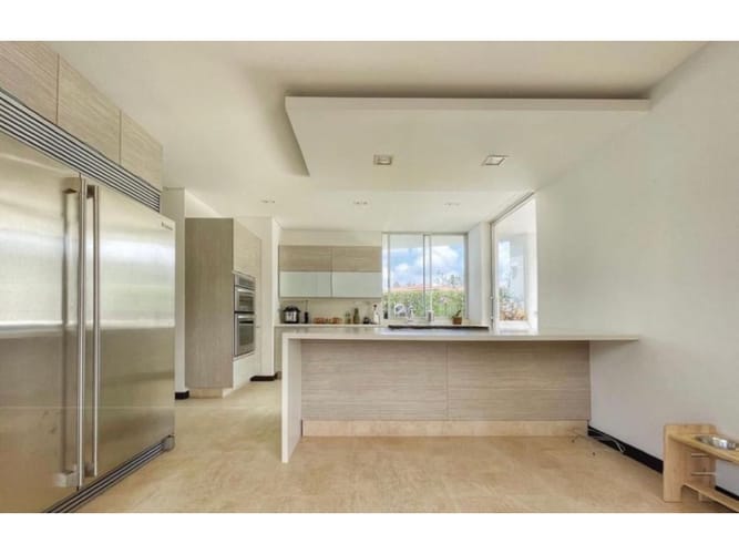 Casa de 5 alcobas en venta en Llano Grande, Guarne, 560 m² · foto 4 de 14