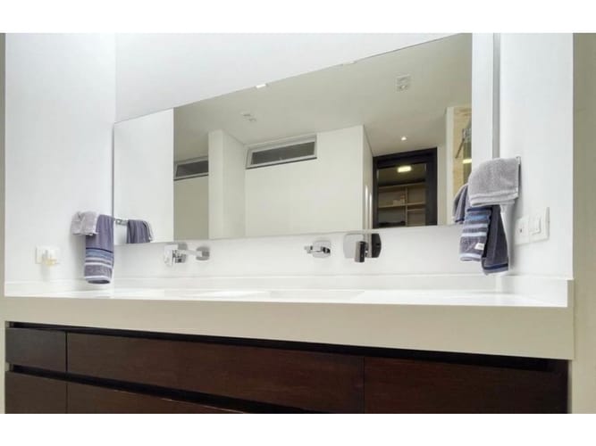 Casa de 5 alcobas en venta en Llano Grande, Guarne, 560 m² · foto 9 de 14