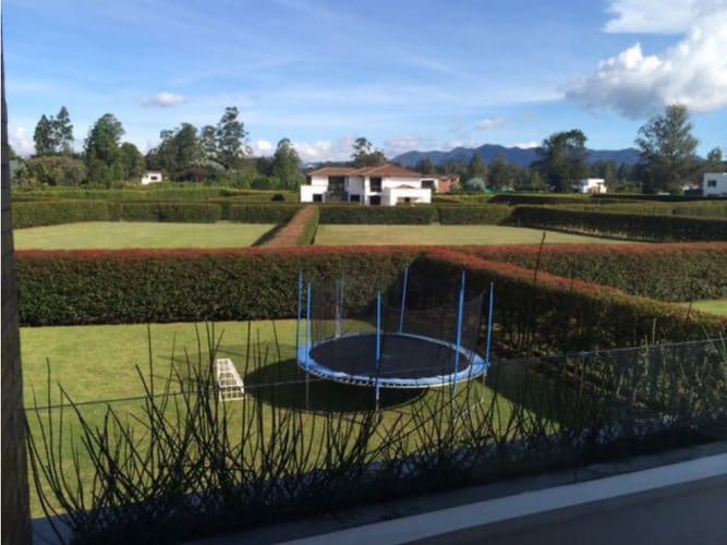 Casa de 5 alcobas en venta en Llano Grande, Guarne, 560 m² · foto 13 de 14