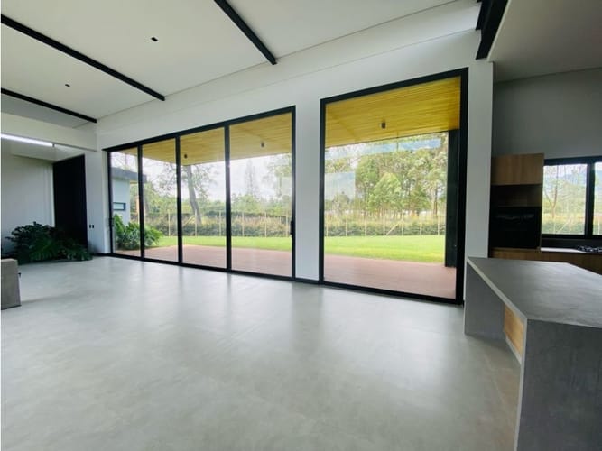 Casa de 3 alcobas en venta en Llano Grande, Rionegro, 424 m² · foto 8 de 24