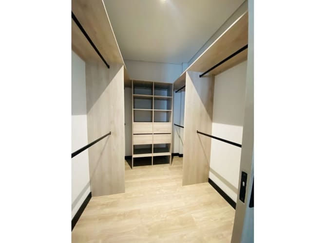 Casa de 3 alcobas en venta en Llano Grande, Rionegro, 424 m² · foto 19 de 24