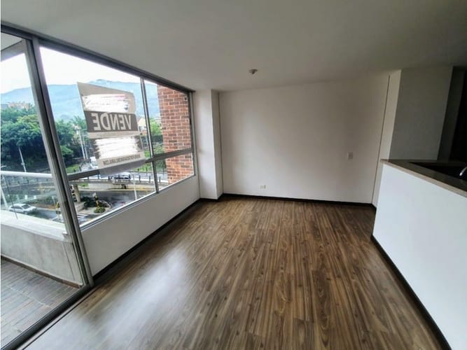 Apartamento de 2 alcobas en venta en Las Vegas, Envigado, 78 m² · foto 1 de 10