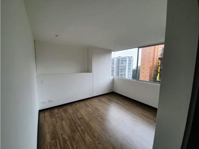 Apartamento de 2 alcobas en venta en Las Vegas, Envigado, 78 m² · foto 6 de 10