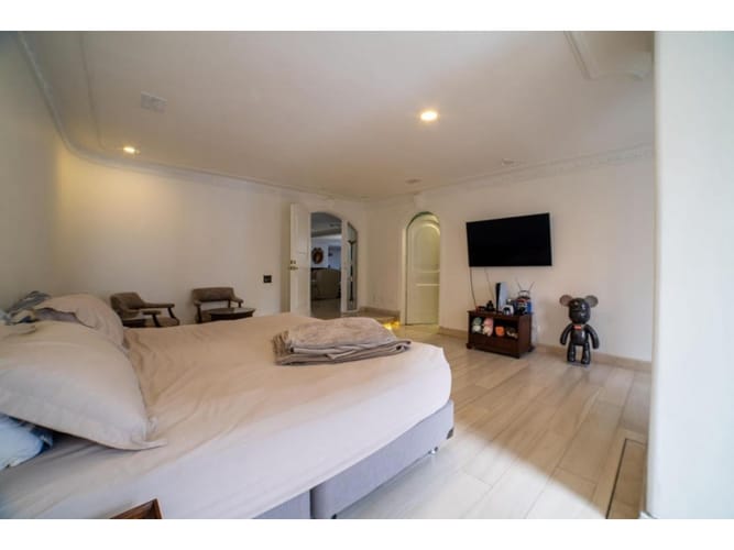Apartamento de 6 alcobas en venta en Los Balsos, Medellín, 870 m² · foto 21 de 24