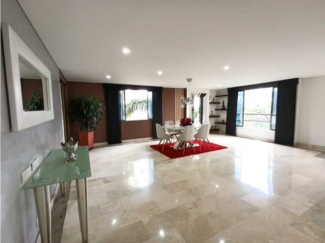 Apartamento de 4 alcobas en venta en San Lucas, Medellín, 400 m² · foto 7 de 24