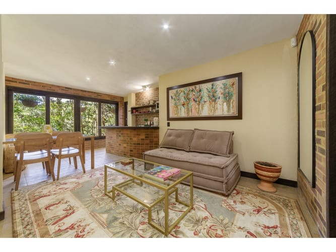Casa de 4 alcobas en venta en Carrizales, Medellín, 500 m² · foto 6 de 18