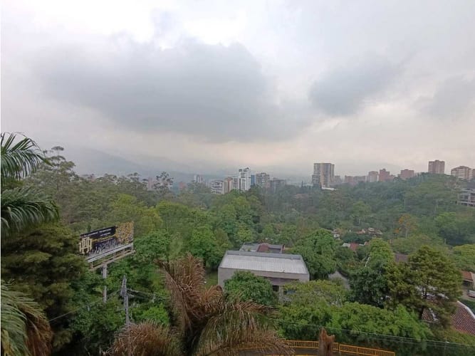 Apartamento de 4 alcobas en venta en San Lucas, Medellín, 400 m² · foto 13 de 24