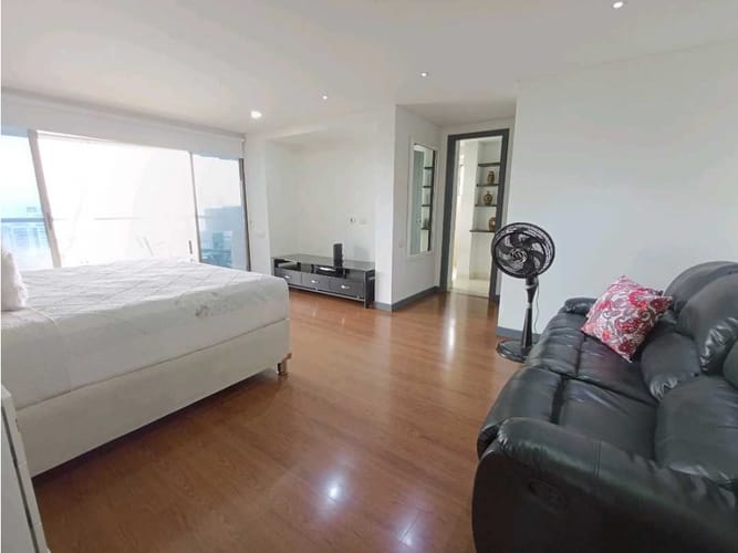 Apartamento de 4 alcobas en venta en San Lucas, Medellín, 400 m² · foto 24 de 24