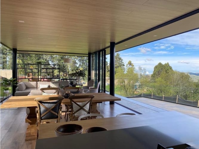 Casa de 3 alcobas en venta en Las Palmas, Medellín, 400 m² · foto 2 de 16