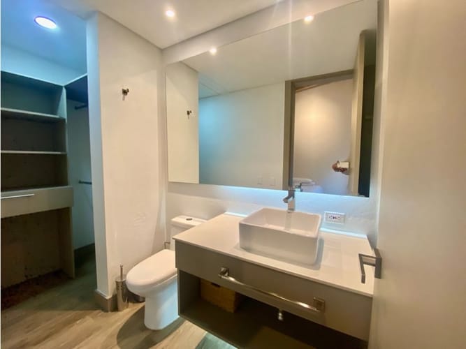 Casa de 4 alcobas en venta en Llano Grande, Rionegro, 360 m² · foto 20 de 24
