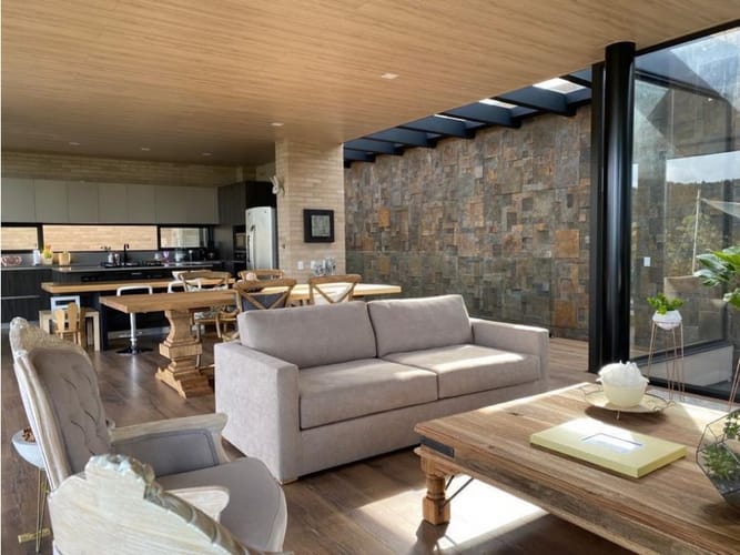 Casa de 3 alcobas en venta en Las Palmas, Medellín, 400 m² · foto 6 de 16