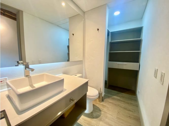 Casa de 4 alcobas en venta en Llano Grande, Rionegro, 360 m² · foto 23 de 24