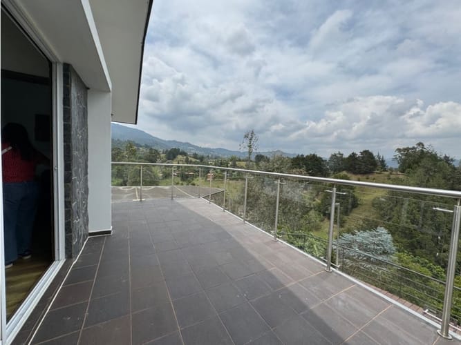 Casa de 4 alcobas en venta en Santa Elena, El Retiro, 252 m² · foto 16 de 20