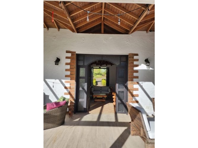 Casa de 4 alcobas en venta en El Retiro, 320 m² · foto 4 de 20