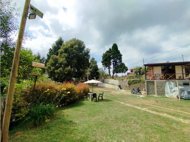 Casa de 6 alcobas en venta en El Zango, Guarne, 300 m² · foto 4 de 24