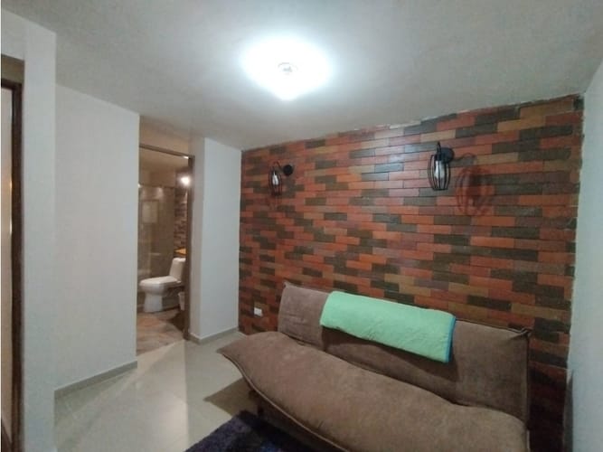 Casa de 6 alcobas en venta en El Zango, Guarne, 300 m² · foto 15 de 24