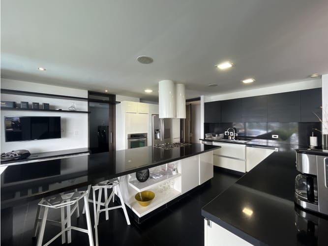 Casa de 4 alcobas en venta en El Tablazo, Rionegro, 1000 m² · foto 3 de 19