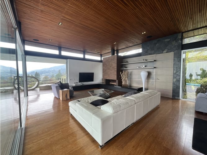 Casa de 4 alcobas en venta en El Tablazo, Rionegro, 1000 m² · foto 9 de 19