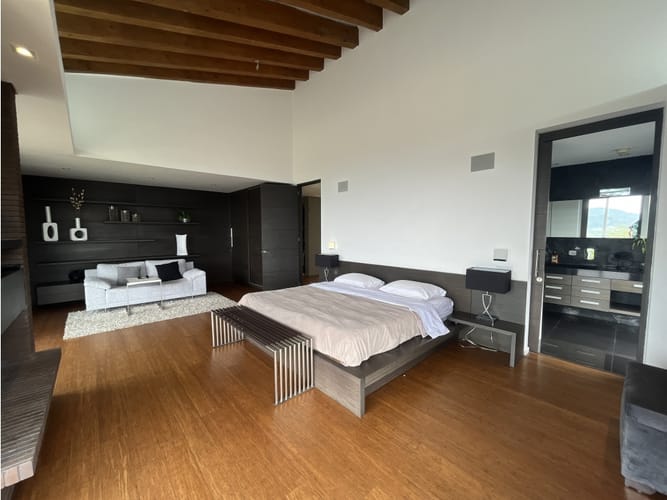 Casa de 4 alcobas en venta en El Tablazo, Rionegro, 1000 m² · foto 10 de 19