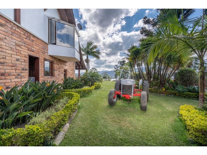 Casa de 5 alcobas en venta en Los Salados, El Retiro, 450 m² · foto 5 de 24