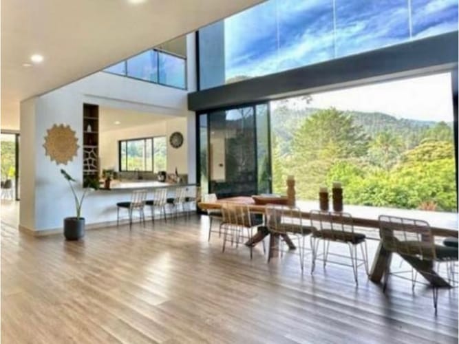 Casa de 5 alcobas en venta en Don Diego, El Retiro, 667 m² · foto 2 de 14