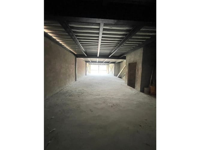 Edificio en venta en Caicedo, Medellín, 744 m² · foto 6 de 11