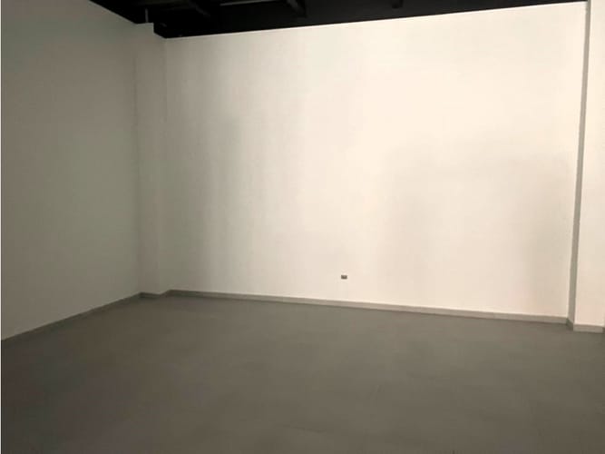 Edificio en venta en Caicedo, Medellín, 744 m² · foto 8 de 11