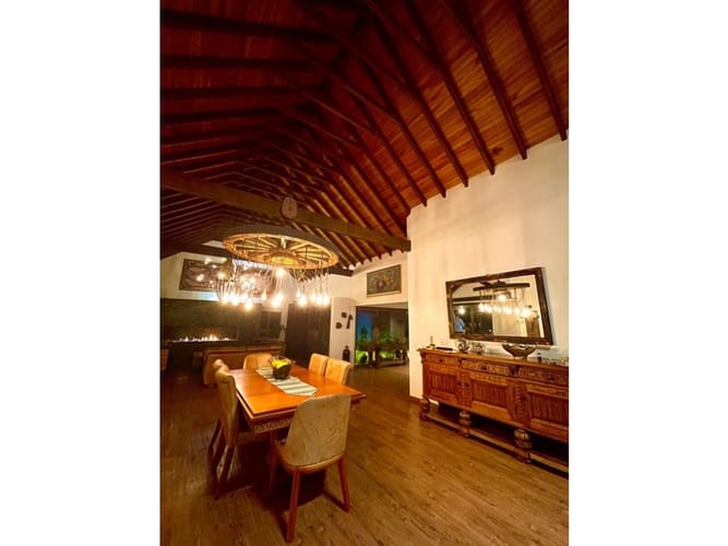 Casa de 4 alcobas en venta en Llano Grande, Rionegro, 600 m² · foto 9 de 23