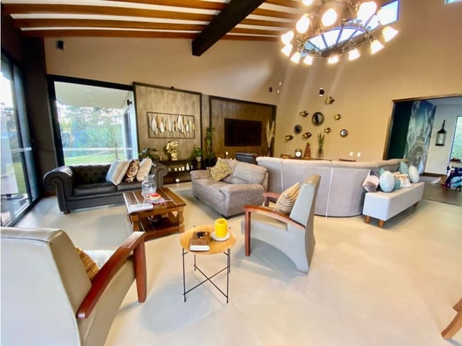 Casa de 4 alcobas en venta en Santa Ana, Rionegro, 380 m² · foto 6 de 24