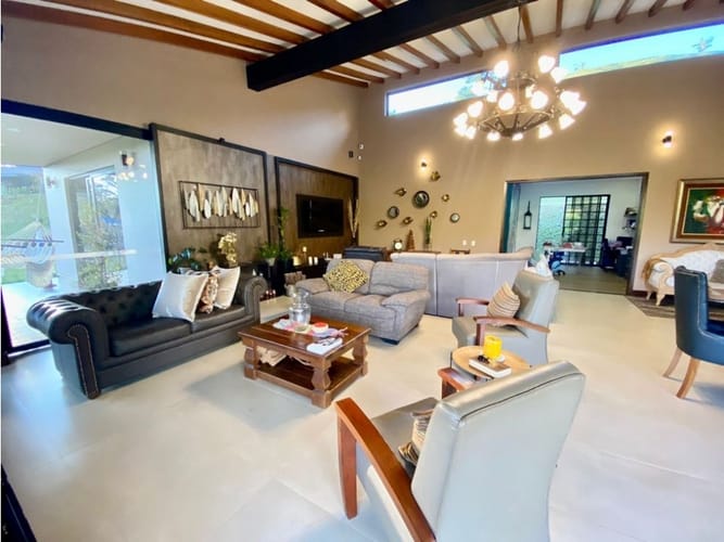 Casa de 4 alcobas en venta en Santa Ana, Rionegro, 380 m² · foto 11 de 24
