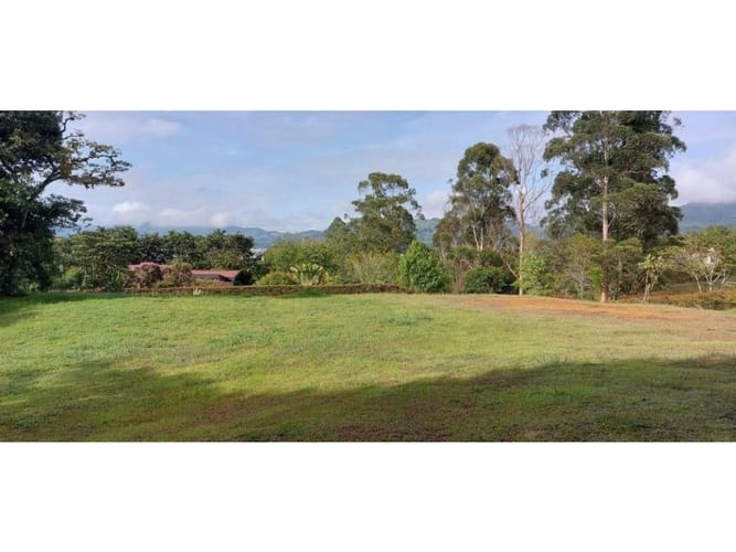Lote en venta en Guamito, La Ceja, 5231 m² · foto 4 de 24