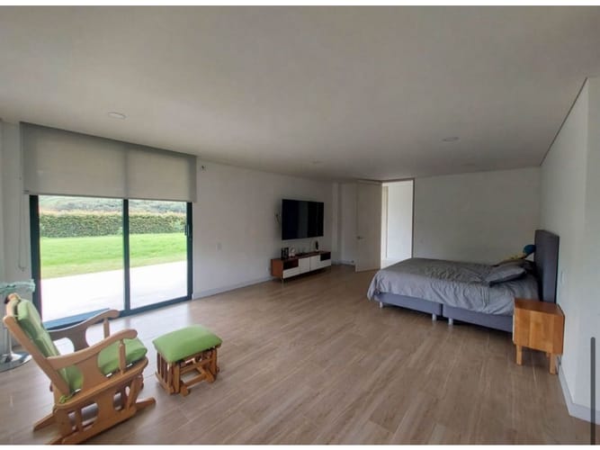 Casa de 4 alcobas en venta en Simesa, Rionegro, 536 m² · foto 11 de 21