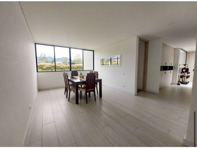 Casa de 4 alcobas en venta en Simesa, Rionegro, 536 m² · foto 13 de 21