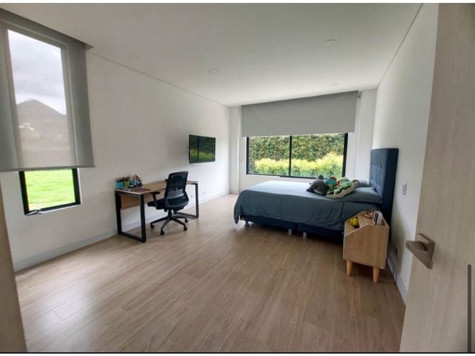 Casa de 4 alcobas en venta en Simesa, Rionegro, 536 m² · foto 17 de 21