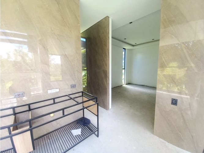 Casa de 3 alcobas en venta en Llano Grande, Rionegro, 547 m² · foto 6 de 12