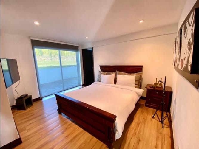 Casa de 6 alcobas en venta en Loreto, Medellín, 920 m² · foto 12 de 24