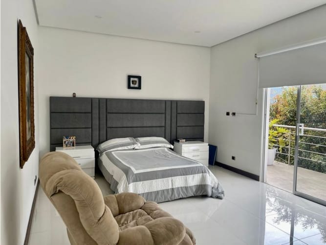 Casa de 5 alcobas en venta en Pantanillo, El Retiro, 435 m² · foto 7 de 10