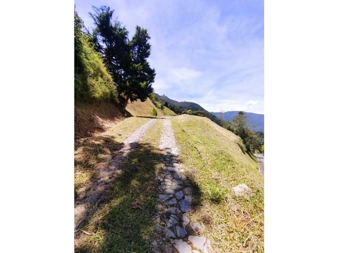 Lote en venta en Santa Catalina, Envigado, 6000 m² · foto 2 de 22