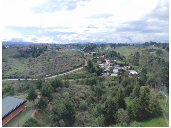 Apartamento de 2 alcobas en venta en El Porvenir, Rionegro, 77 m² · foto 2 de 15