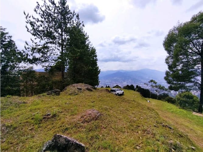 Lote en venta en Santa Catalina, Envigado · foto 2 de 22