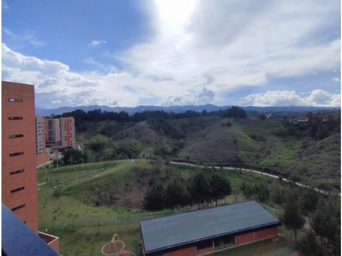 Apartamento de 2 alcobas en venta en El Porvenir, Rionegro, 77 m² · foto 4 de 15