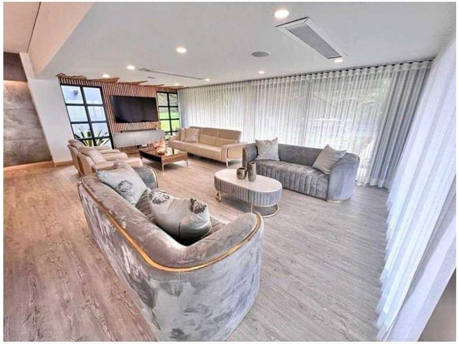 Casa de 4 alcobas en arriendo en Las Palmas, Envigado, 450 m² · foto 19 de 24