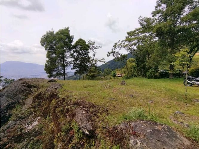 Lote en venta en Santa Catalina, Envigado · foto 4 de 22