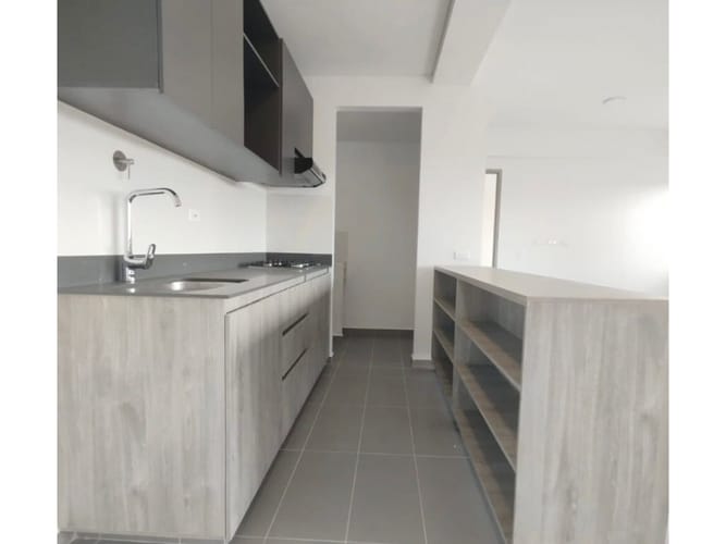 Apartamento de 2 alcobas en venta en El Porvenir, Rionegro, 77 m² · foto 8 de 15