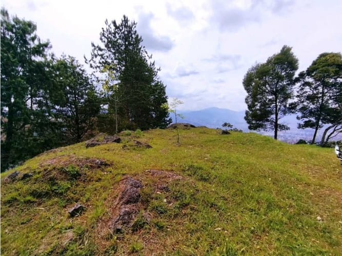 Lote en venta en Santa Catalina, Envigado · foto 5 de 22