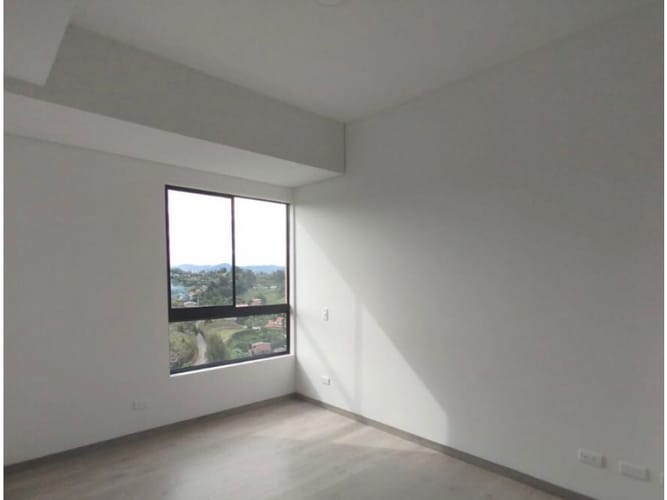 Apartamento de 2 alcobas en venta en El Porvenir, Rionegro, 77 m² · foto 12 de 15