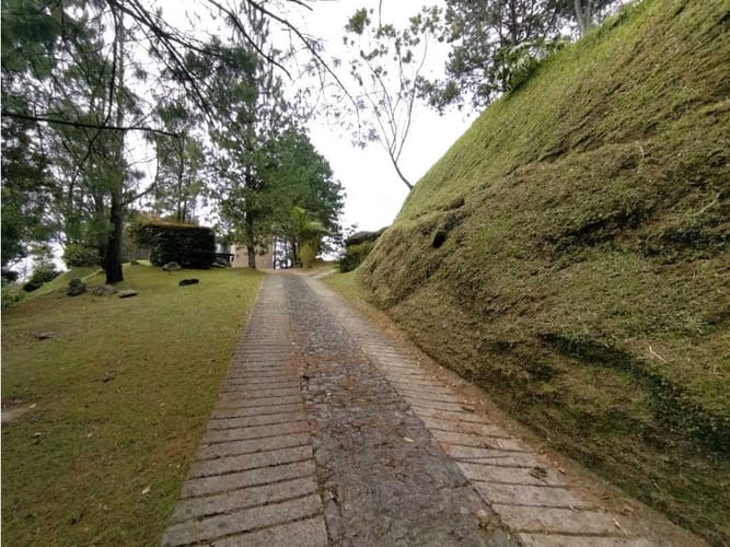 Lote en venta en Santa Catalina, Envigado · foto 8 de 22